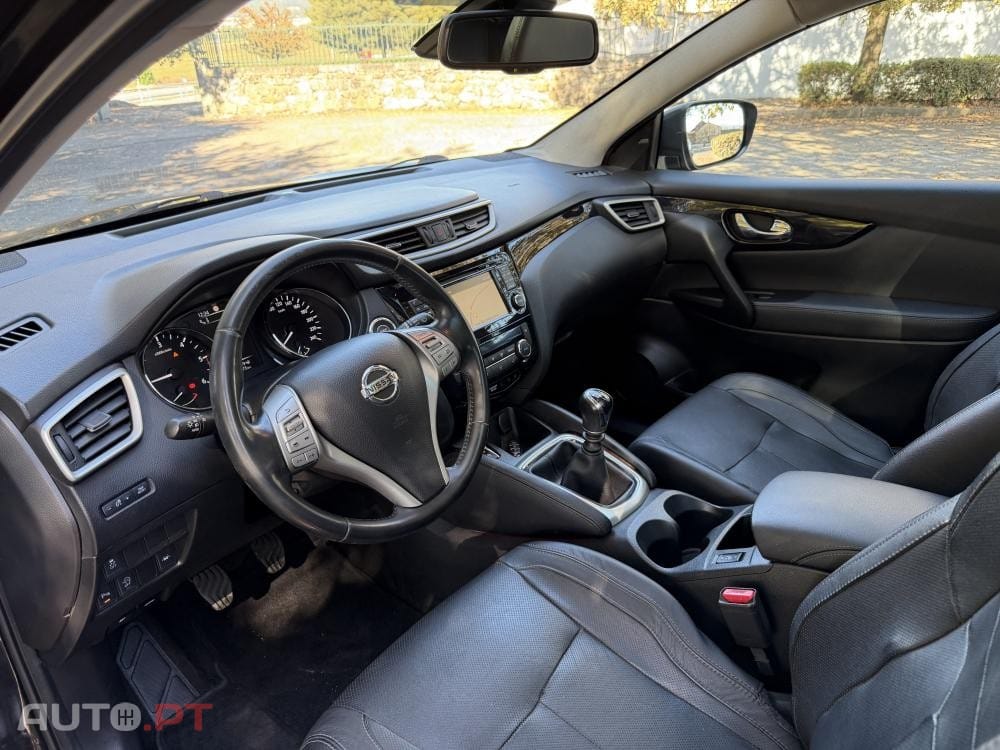 Nissan Qashqai 1.6 dCi Tekna 19 Pele