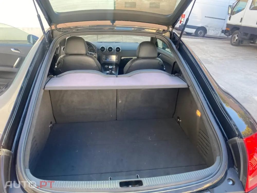 Audi TT 2.0 TDI quattro S-line