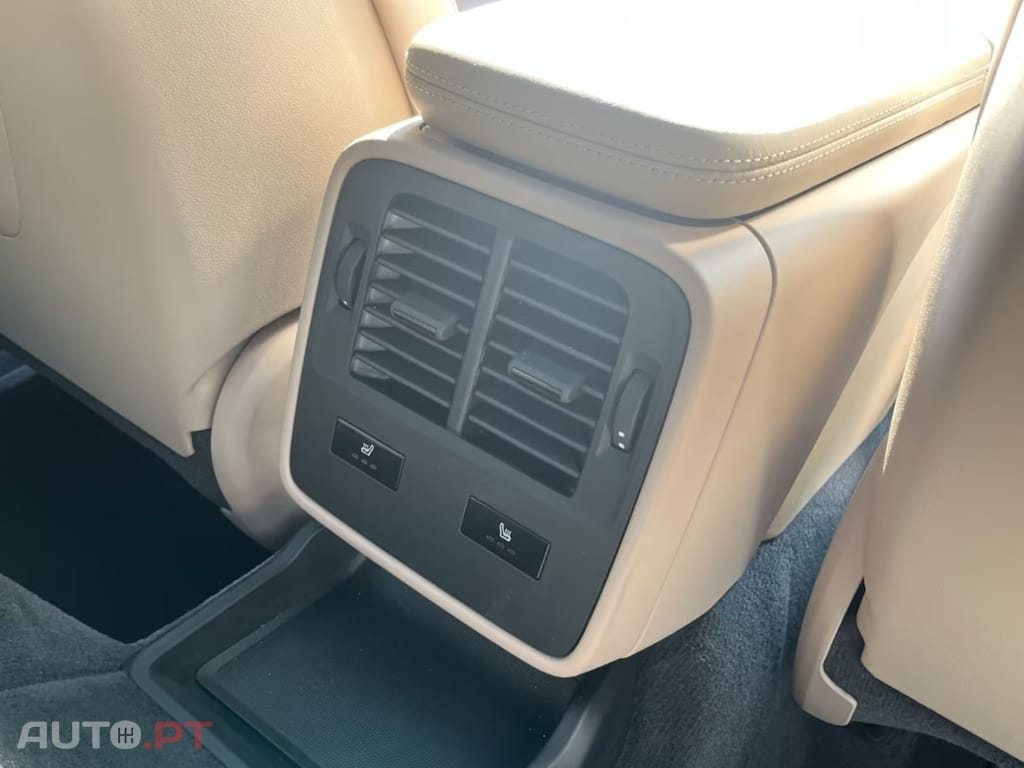 Porsche Taycan Turbo  BOSE I.V.A DEDUTIVEL