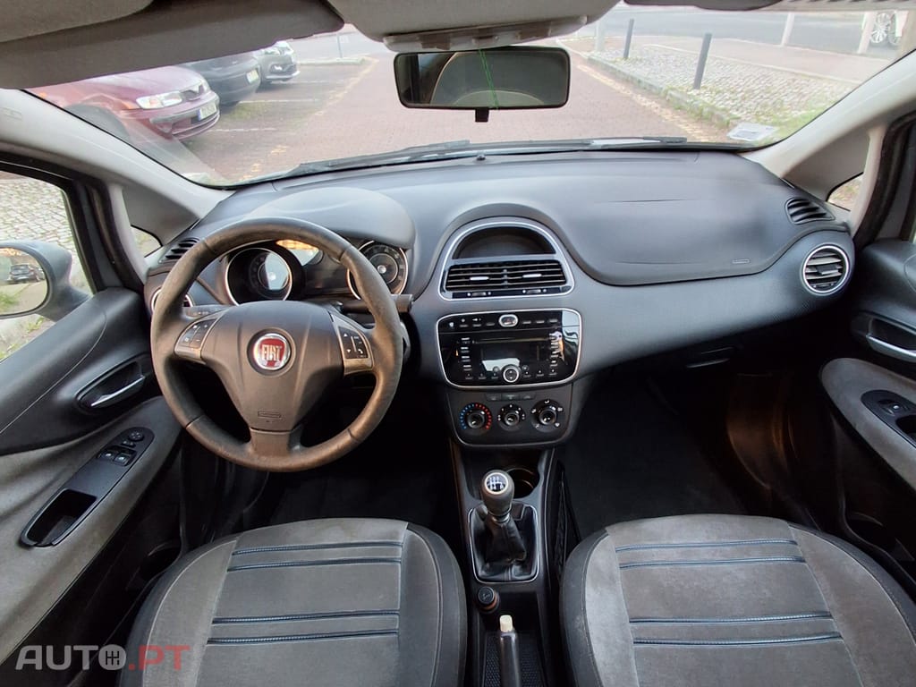 Fiat Punto Evo 1.2i 5 portas 2010