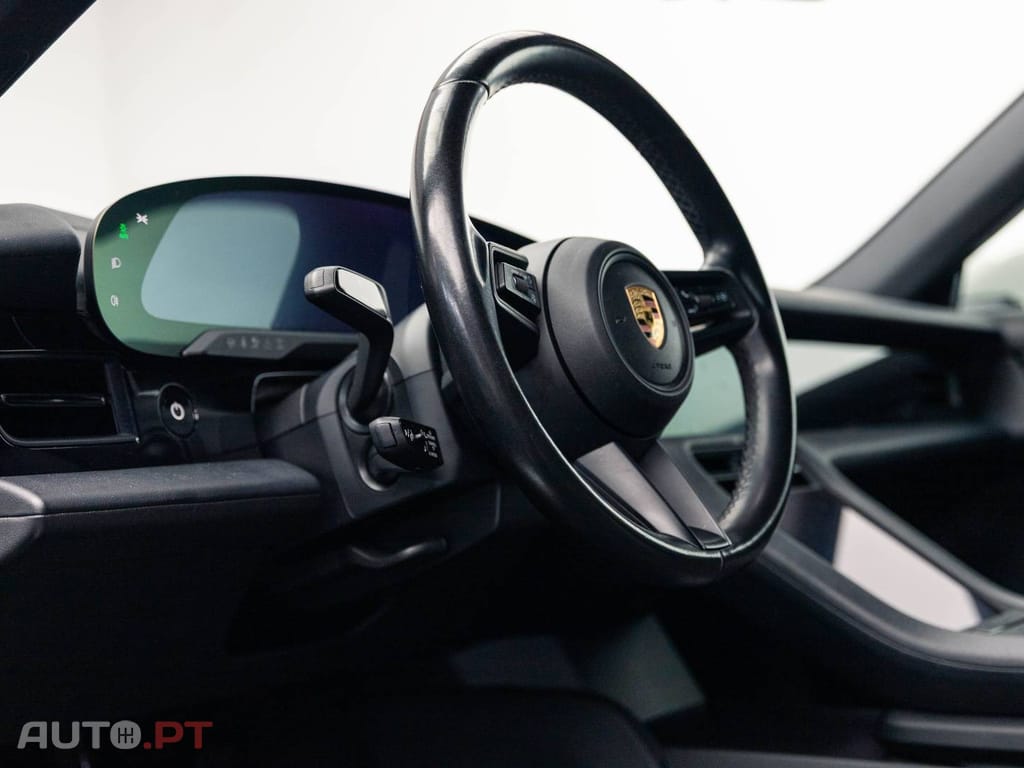 Porsche Taycan 4S bateria Performance Plus