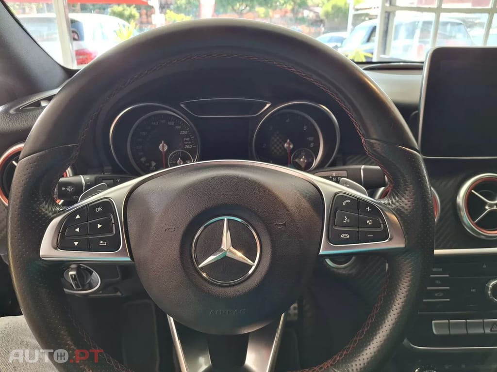 Mercedes-Benz A 180 d AMG Line Aut.