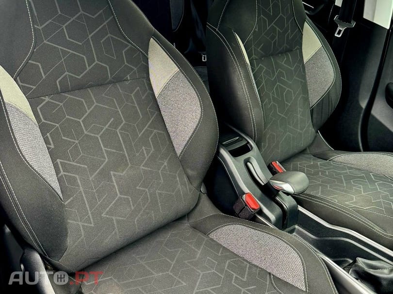 Peugeot 2008 1.6 BlueHDi Style