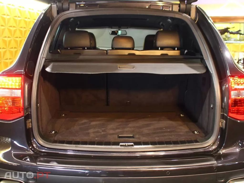 Porsche Cayenne Tiptronic