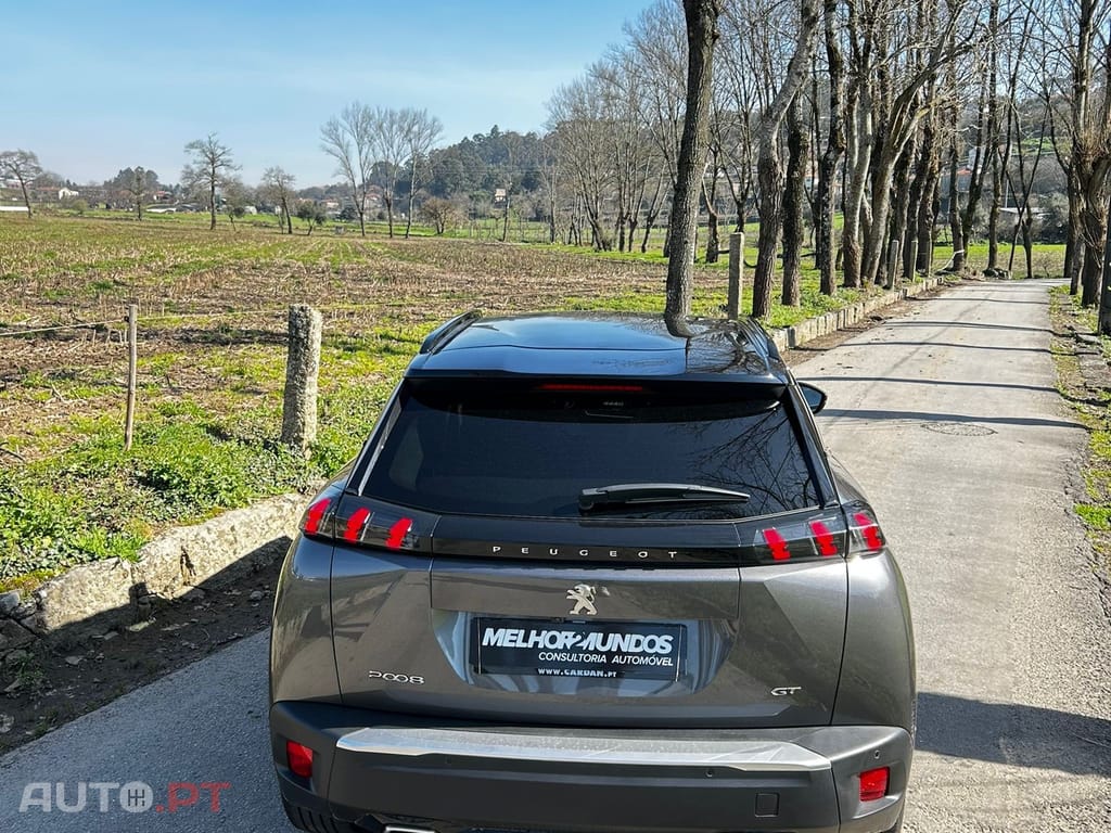 Peugeot 2008 1.2 PureTech GT Pack EAT8