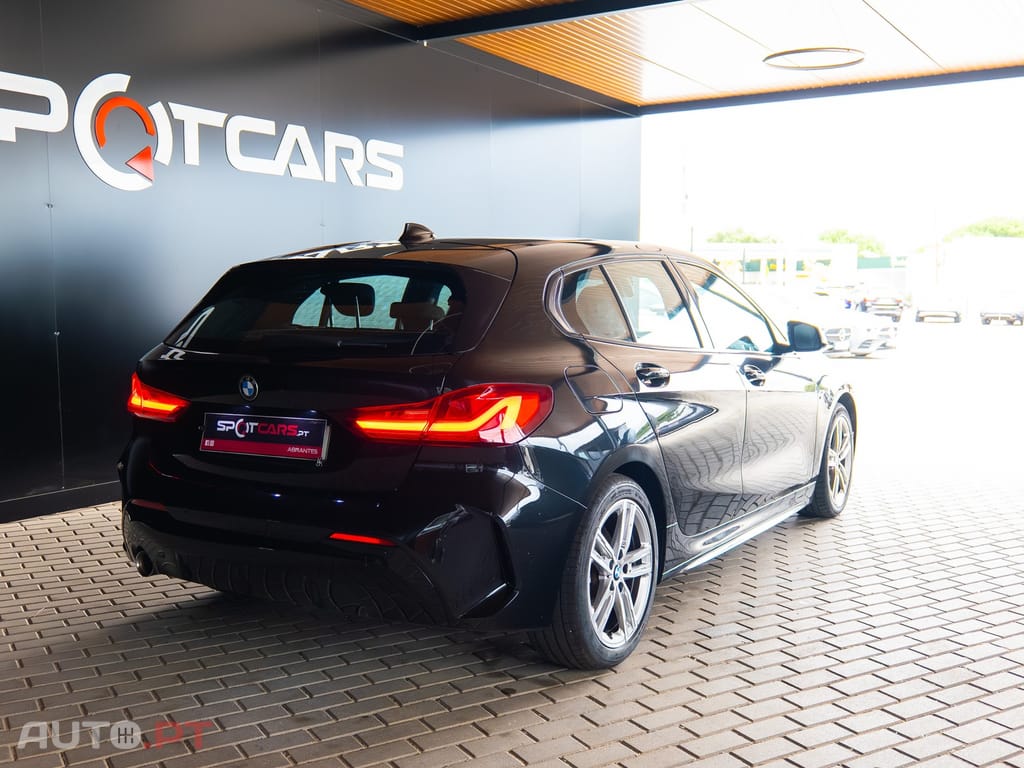 BMW 116 d Pack Desportivo M