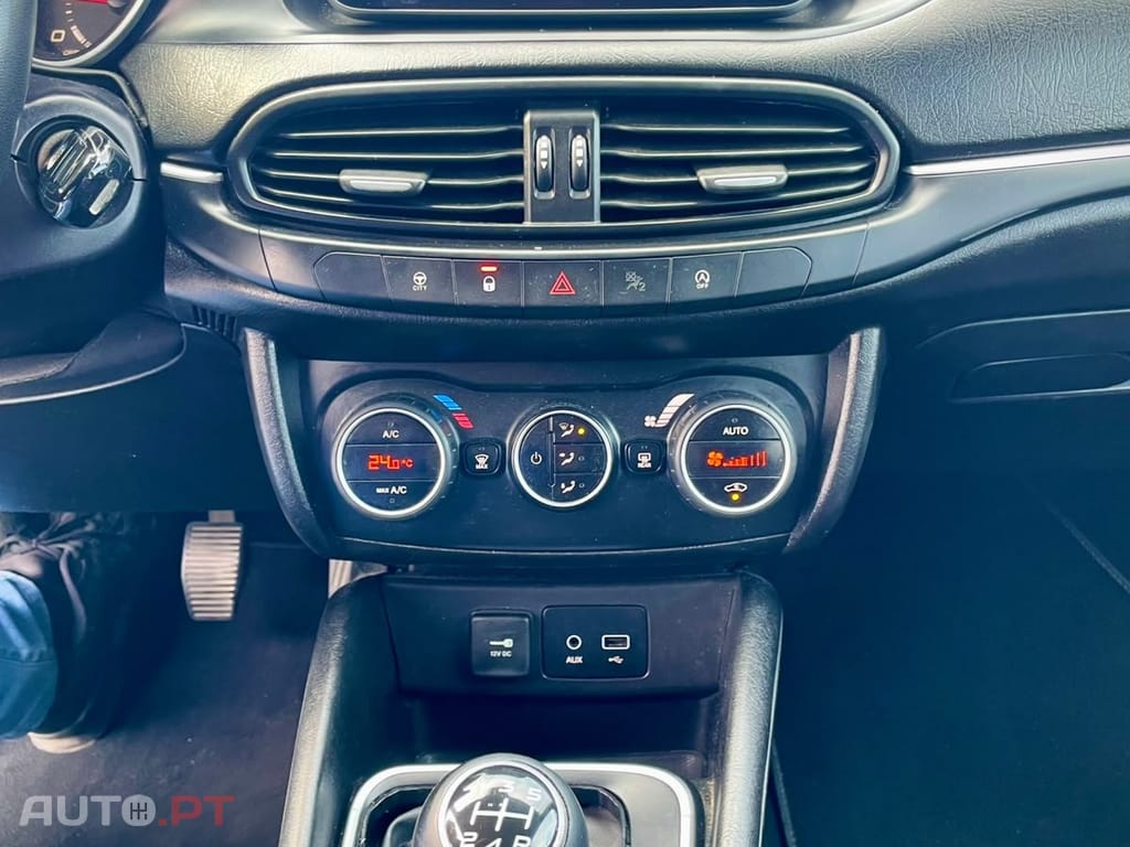 Fiat Tipo 1.3 M-Jet Lounge