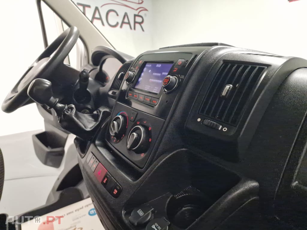 Peugeot Boxer 2.2 BlueHDi 435 L4H2 Premium