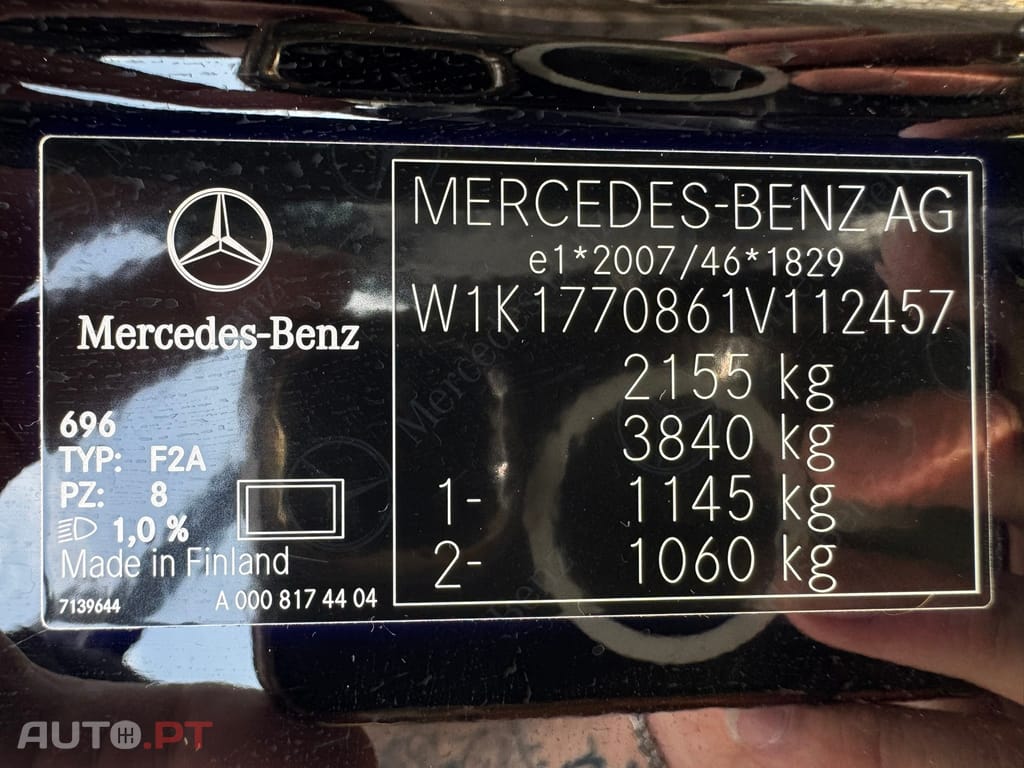 Mercedes-Benz A 250 e AMG Line