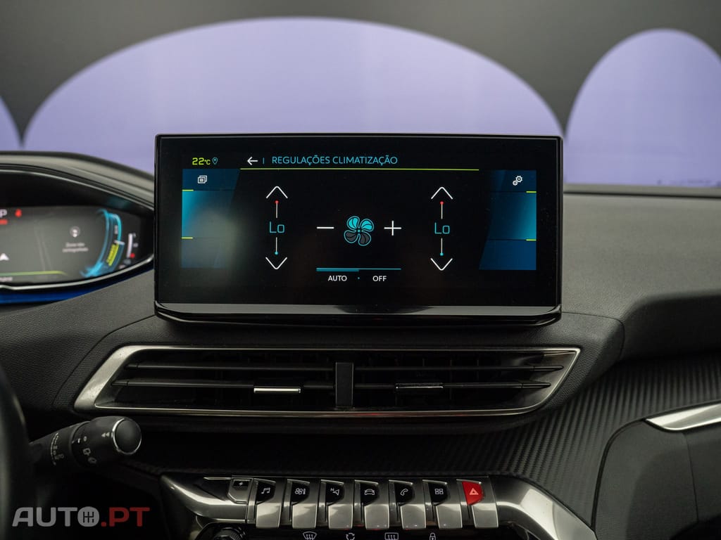 Peugeot 3008 1.6 Hybrid Allure e-EAT8