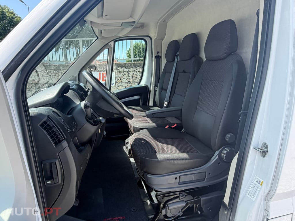 Citroen Jumper 2.2 BlueHDI L2H2 3LUG