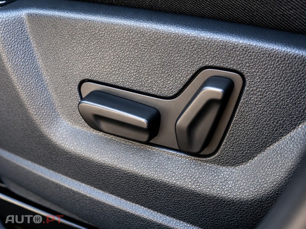 Peugeot 3008 2.0 HDi Hybrid4