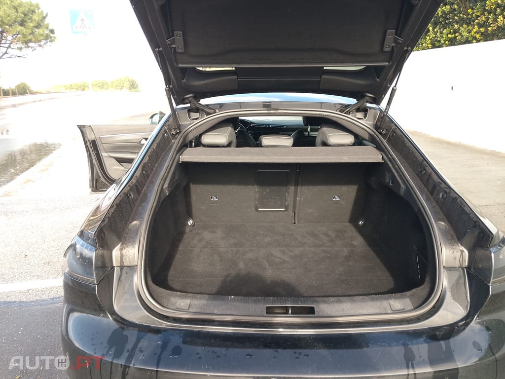 Peugeot 508 1.5 HDI GT EAT8