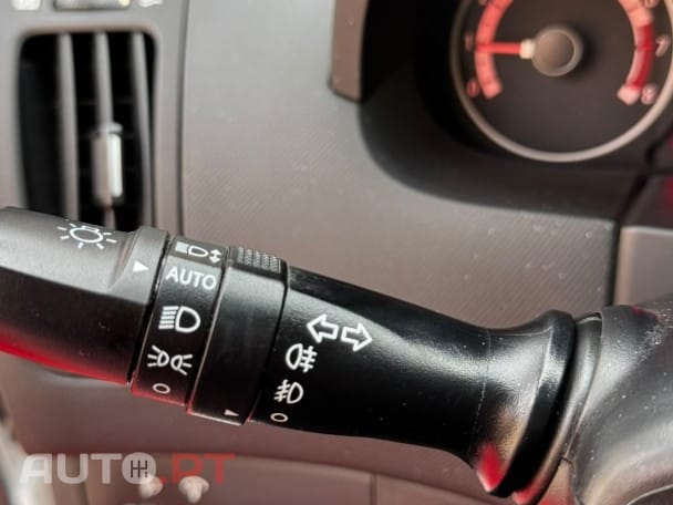 Kia Ceed S Coupé 1.4 CVVT EX ISG — fotografia 12