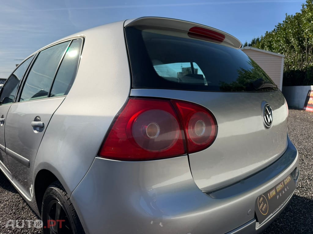 Volkswagen Golf 1.4 FSi Confortline