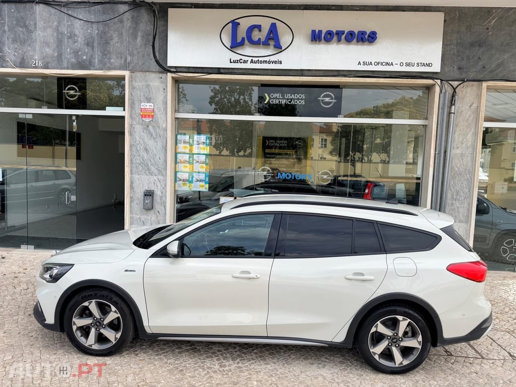 Ford Focus SW 1.0 EcoBoost Active X