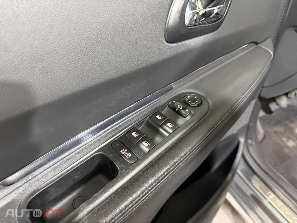 Peugeot 3008 1.6 BlueHDi Allure