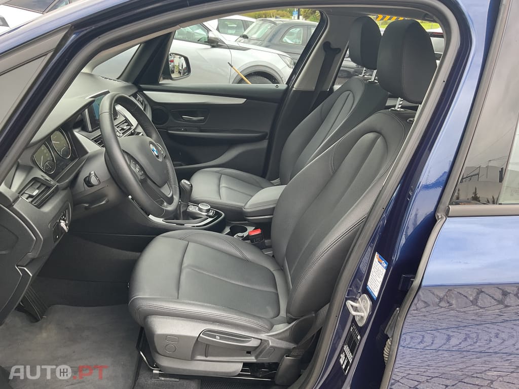 BMW 216 d Advantage