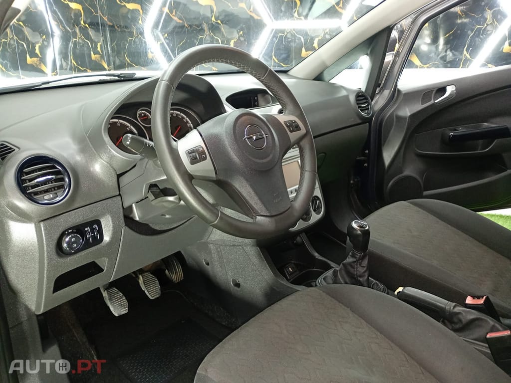 Opel Corsa 1.3 CDTI Enjoy 88g