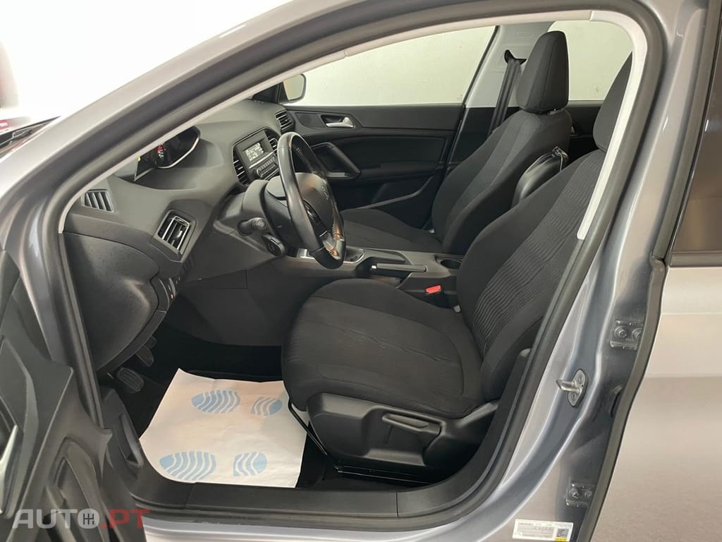 Peugeot 308 SW 1.6 BlueHDi Access