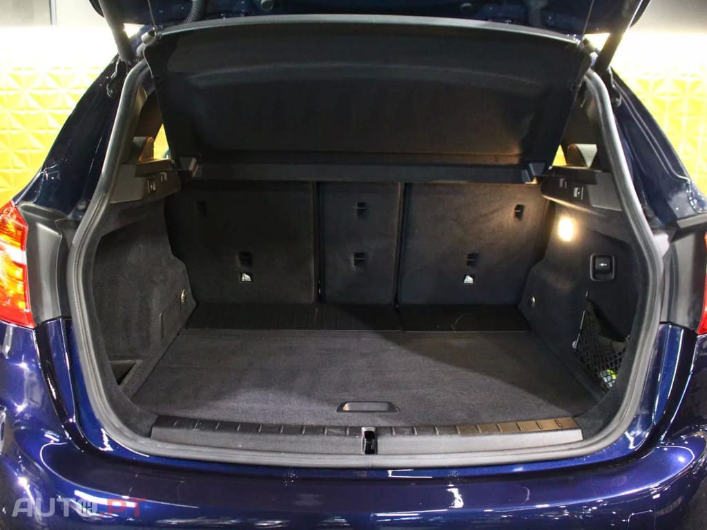 BMW 218 d Line Sport Auto