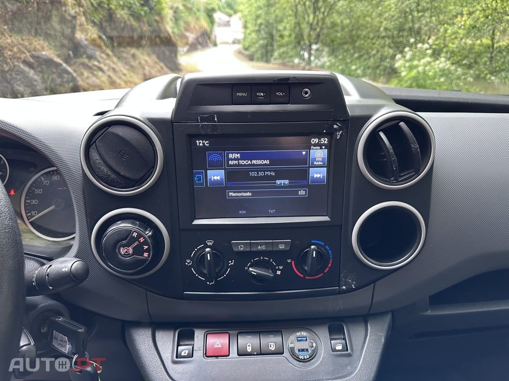 Peugeot Partner 1.6 BlueHDi L1 Pro 3L