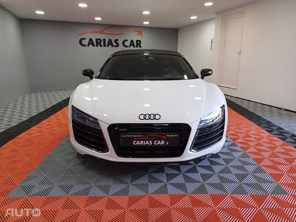 Audi R8 4.2 V8 quattro R tronic