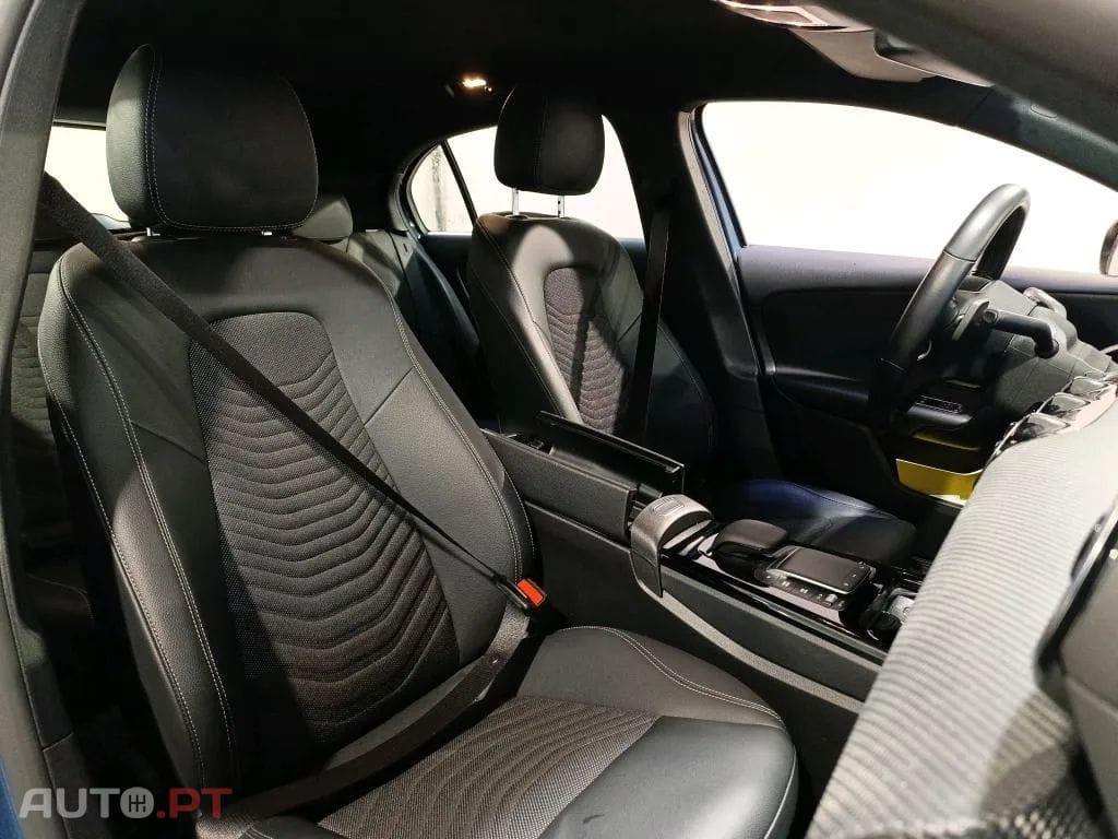 Mercedes-Benz A 250 e Style Plus