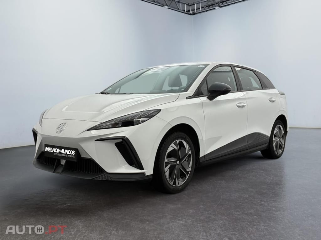 MG MG4 EV Standard 2WD