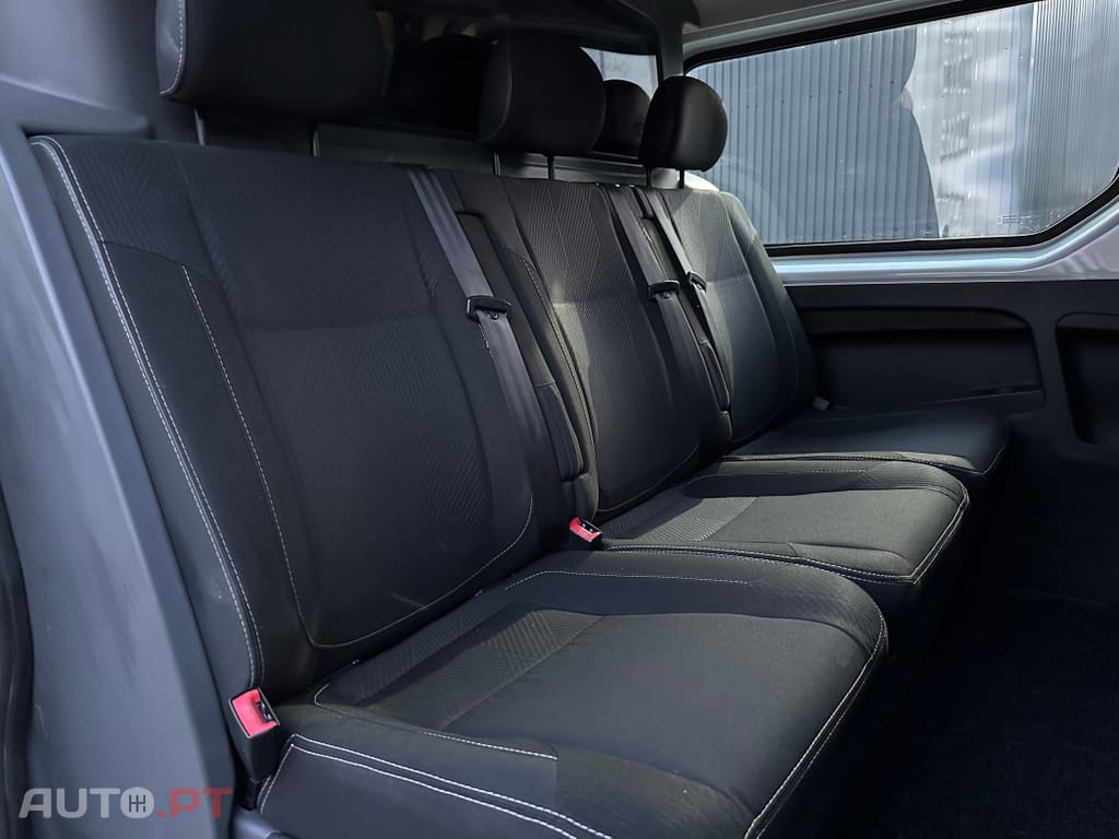 Renault Trafic 1.6 dCi L2H1 6 Lugares