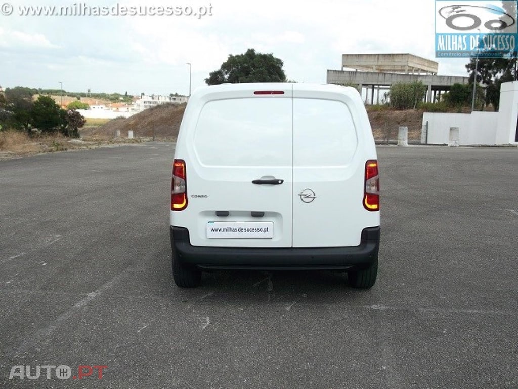 Opel Combo 1.5 CDTI 3 LUG 102 CV (C/IVA)