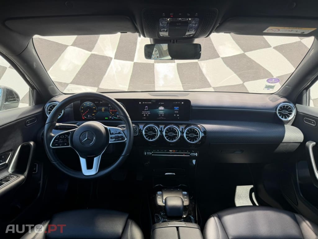 Mercedes-Benz A 250 e 8G-DCT