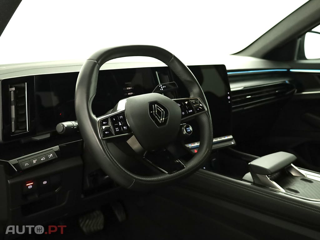 Renault Austral Austral 1.3 Mild Hybrid Iconic Auto