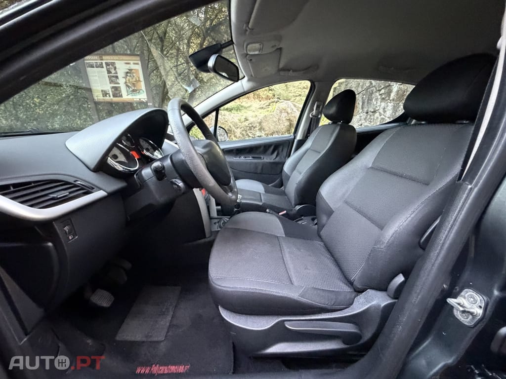 Peugeot 207 1.4 HDi Allure