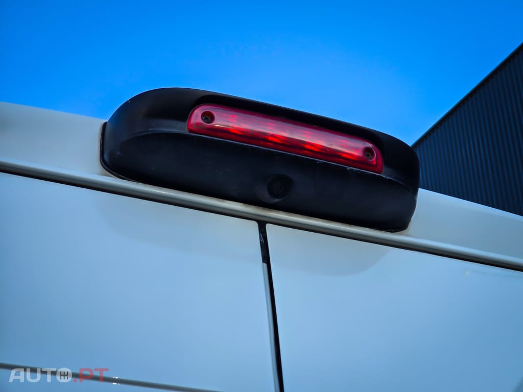 Peugeot Boxer 2.0 BlueHDi 333 L3H2 Pro