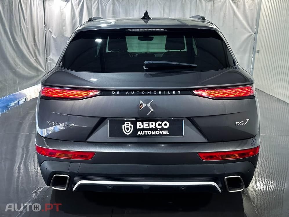 DS DS7 Crossback E-TENSE OPERA