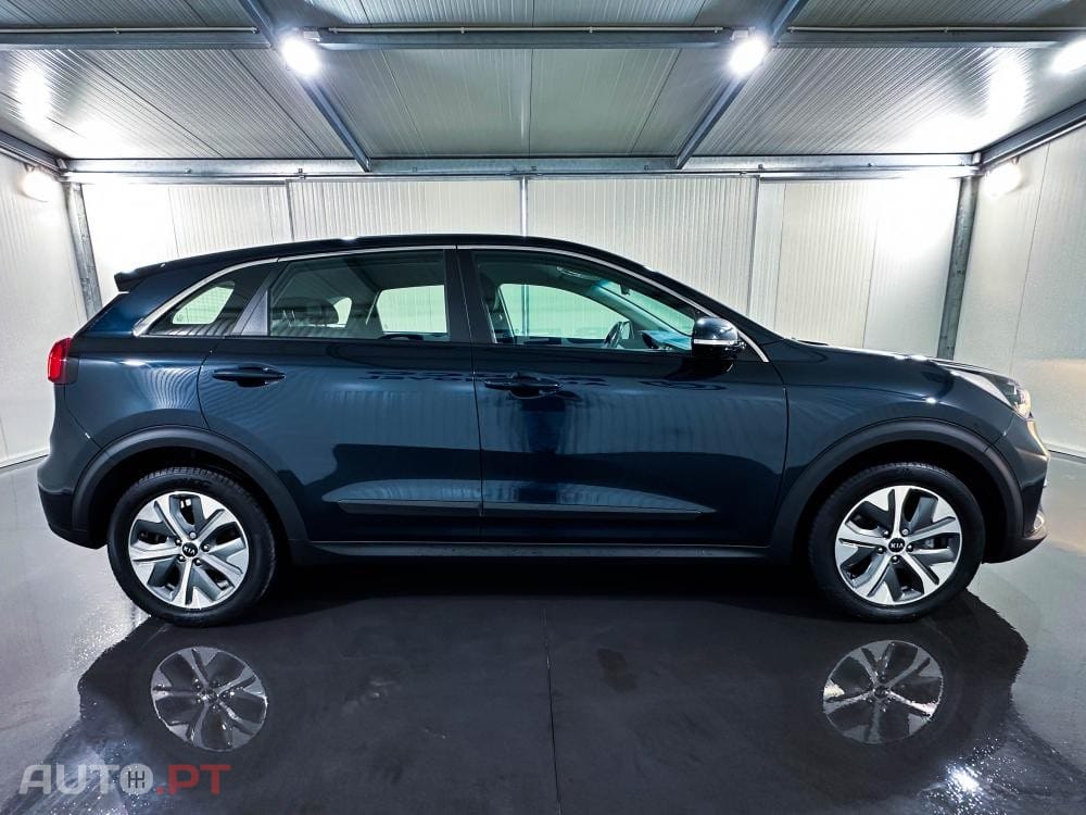Kia Niro 64kWh Premium Pack