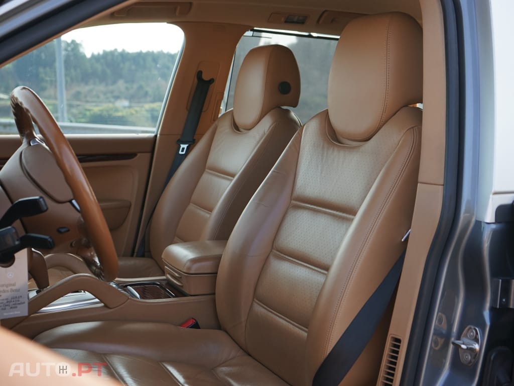 Porsche Cayenne Tiptronic