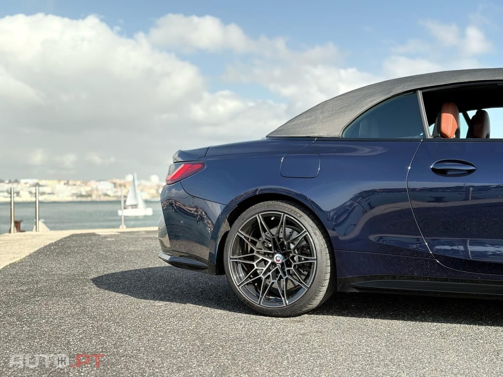 BMW M4 Competition xDrive Pack 50 anos M
