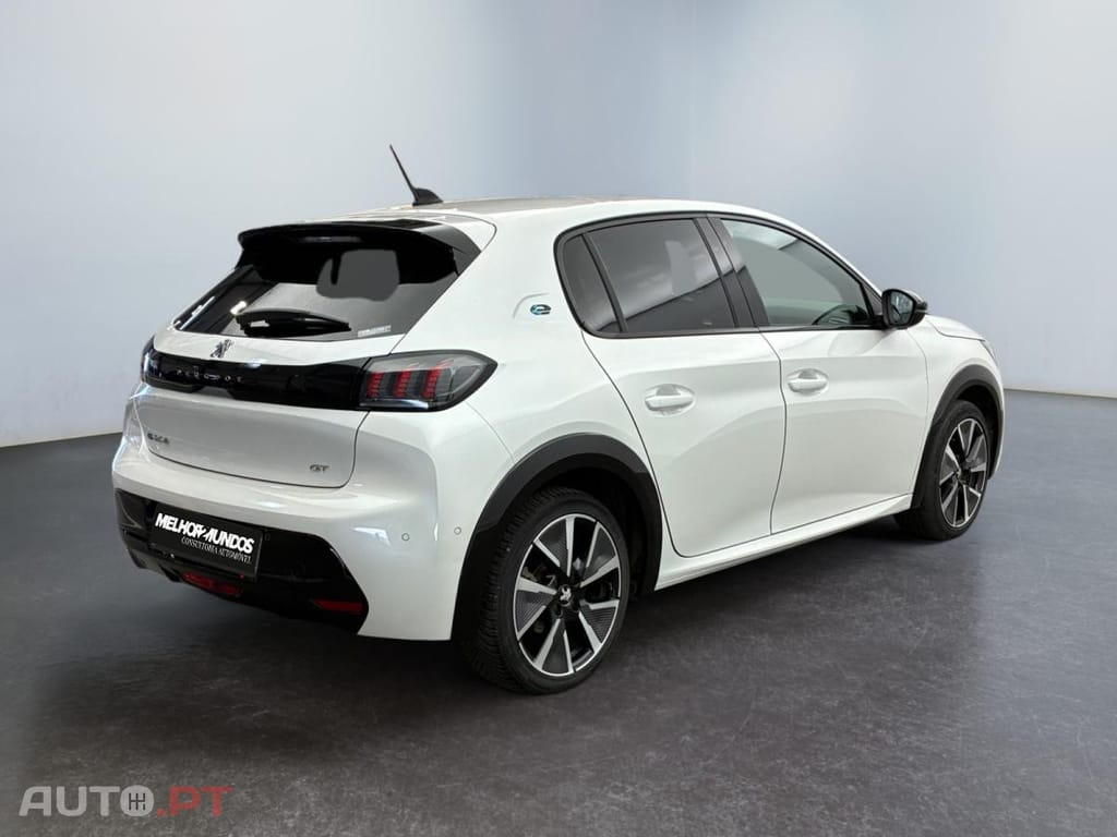 Peugeot E-208 50 kWh GT