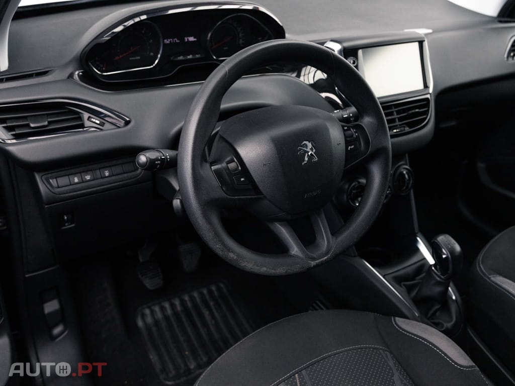 Peugeot 208 1.6 e-HDi Active