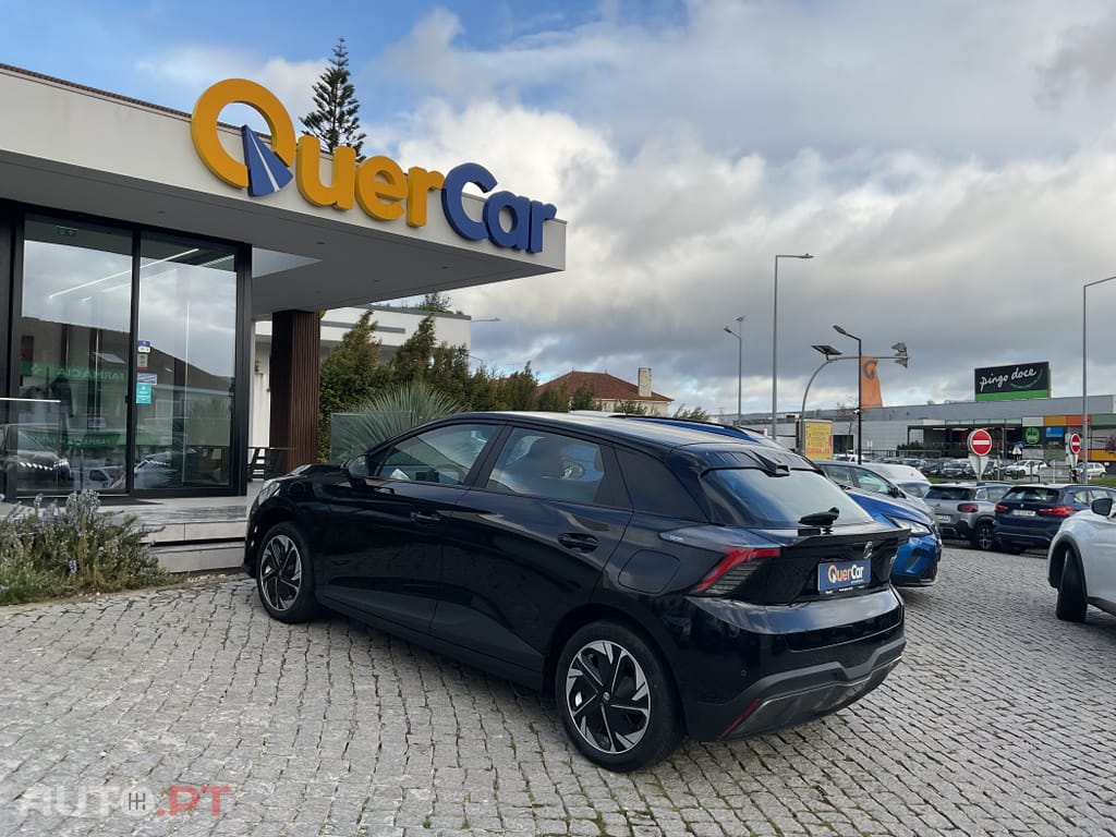 MG MG4 51 kWh Standard