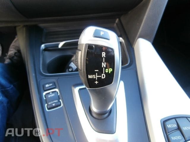 BMW 320 d Touring Ef.Line Sport Auto