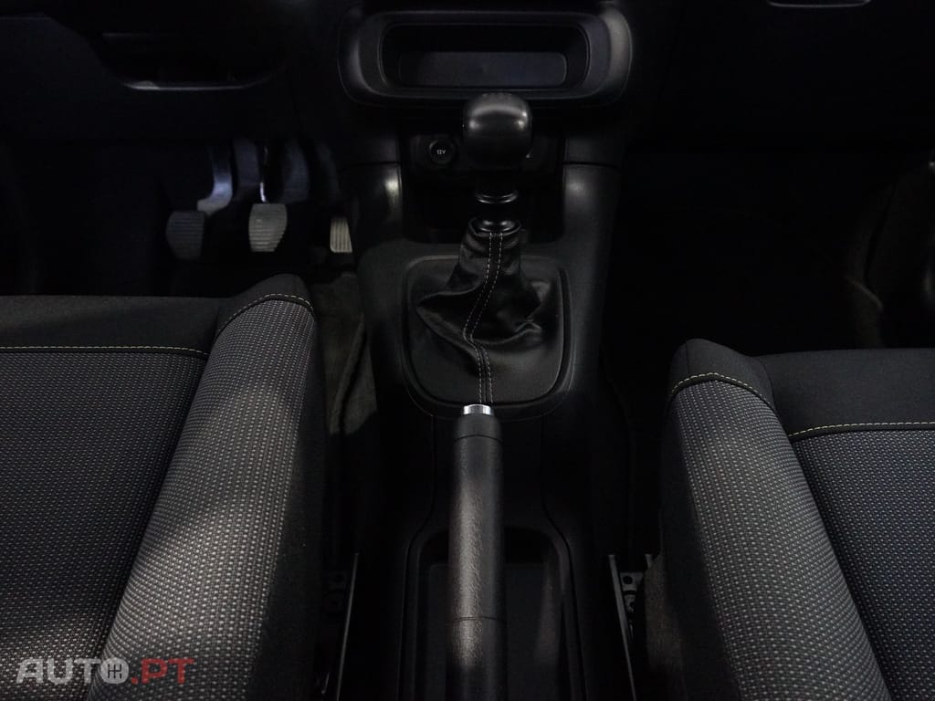 Citroën C3 1.5 BlueHDi Feel Pack — fotografia 13