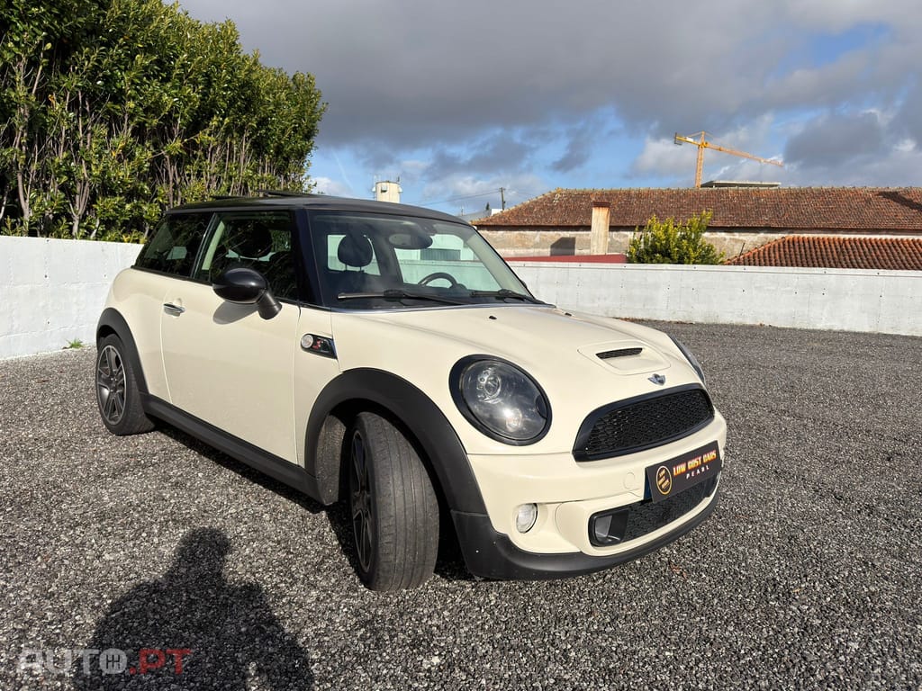 MINI Cooper S