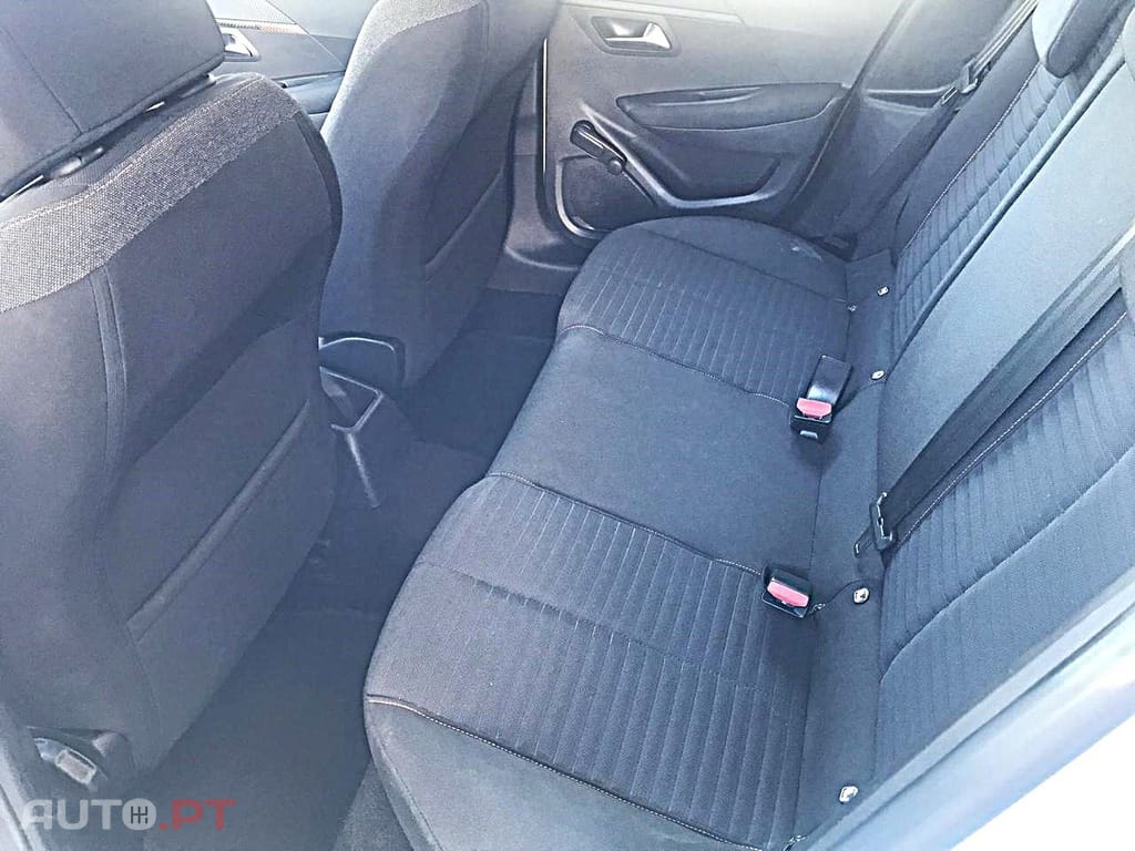 Peugeot 208 1.2 PureTech Active
