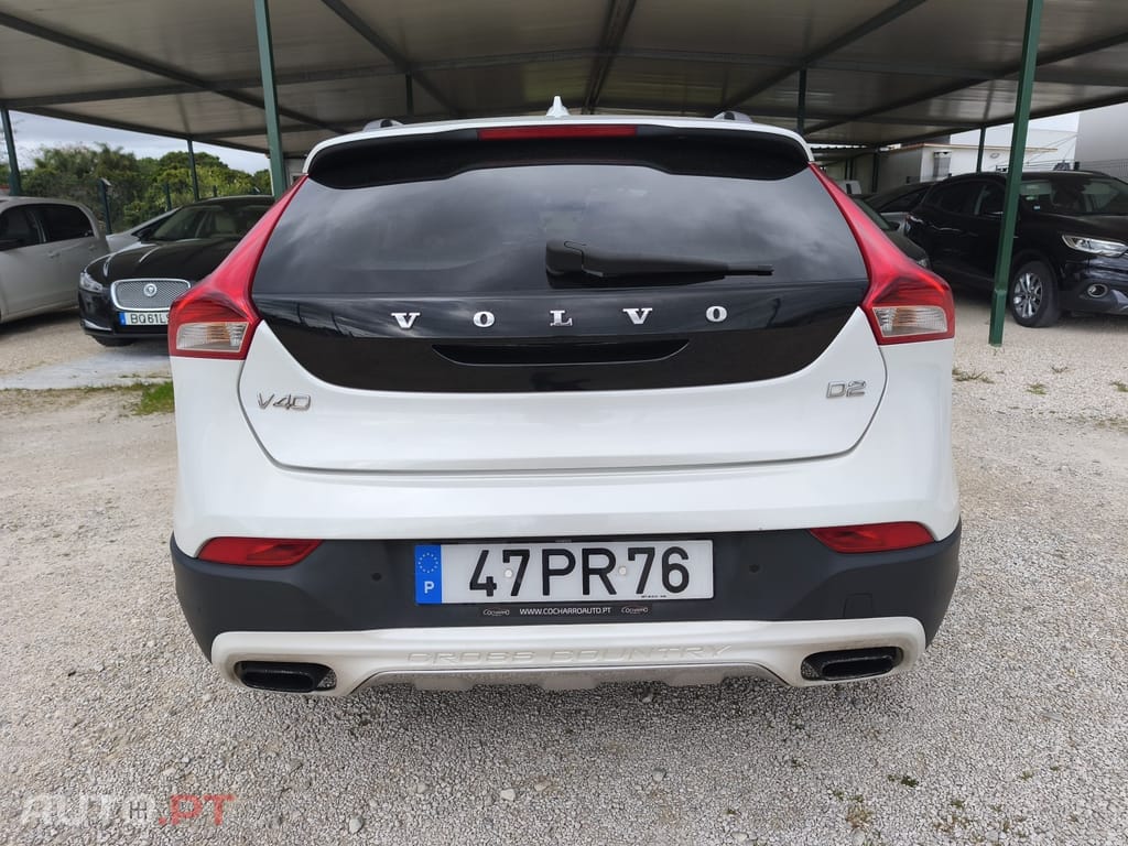 Volvo V40 Cross Country 1.6 D2 Summum