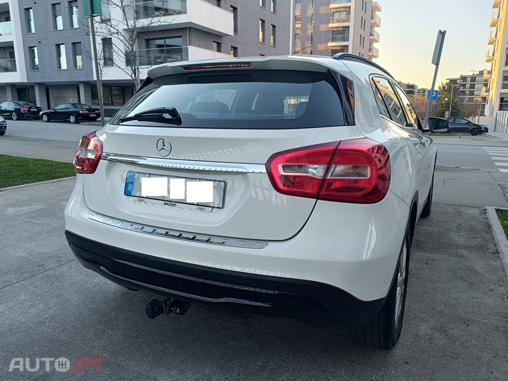 Mercedes-Benz GLA 180 d Style