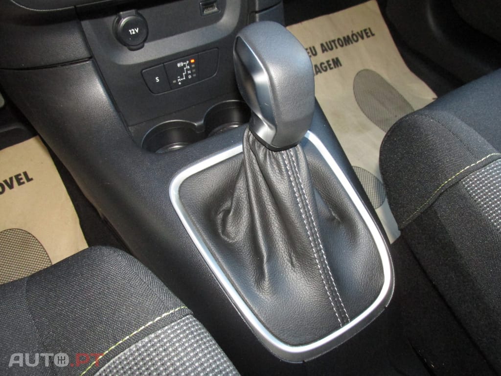 Citroen C3 1.2 PureTech Max EAT6