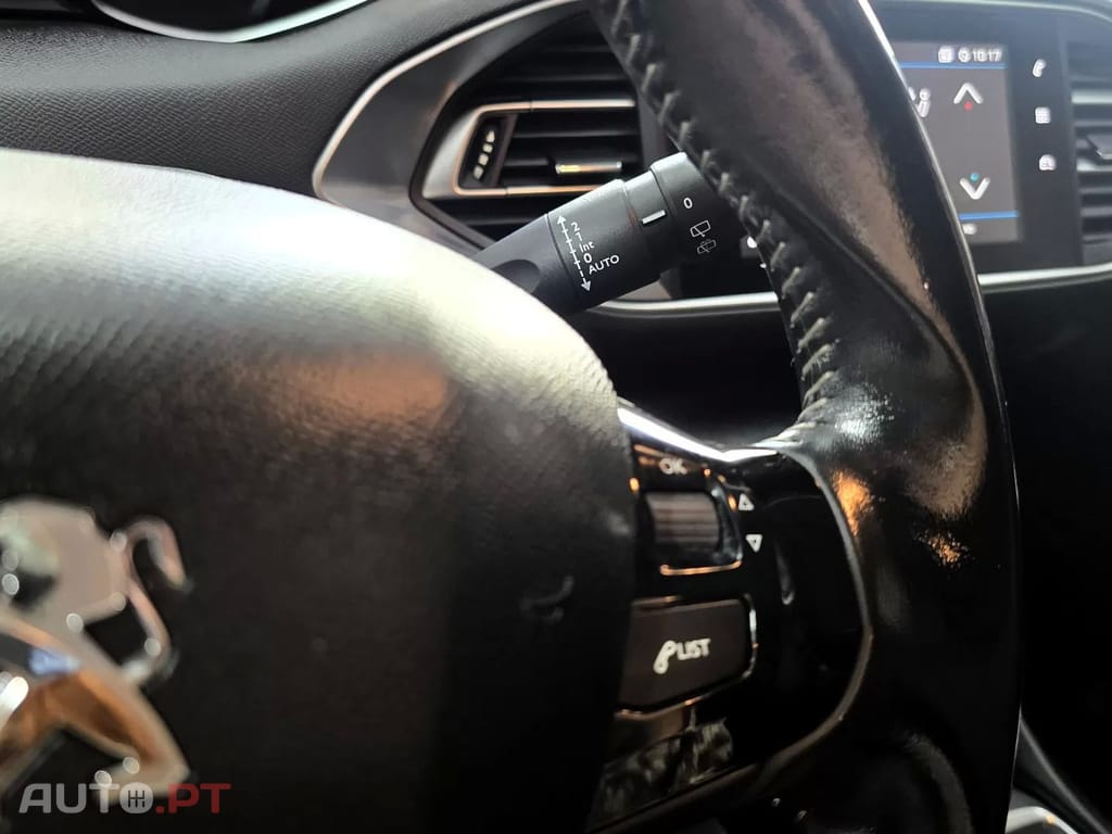 Peugeot 308 SW 1.5 BlueHDi Active J17
